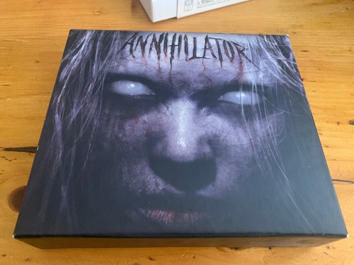 Box annihilator - box,